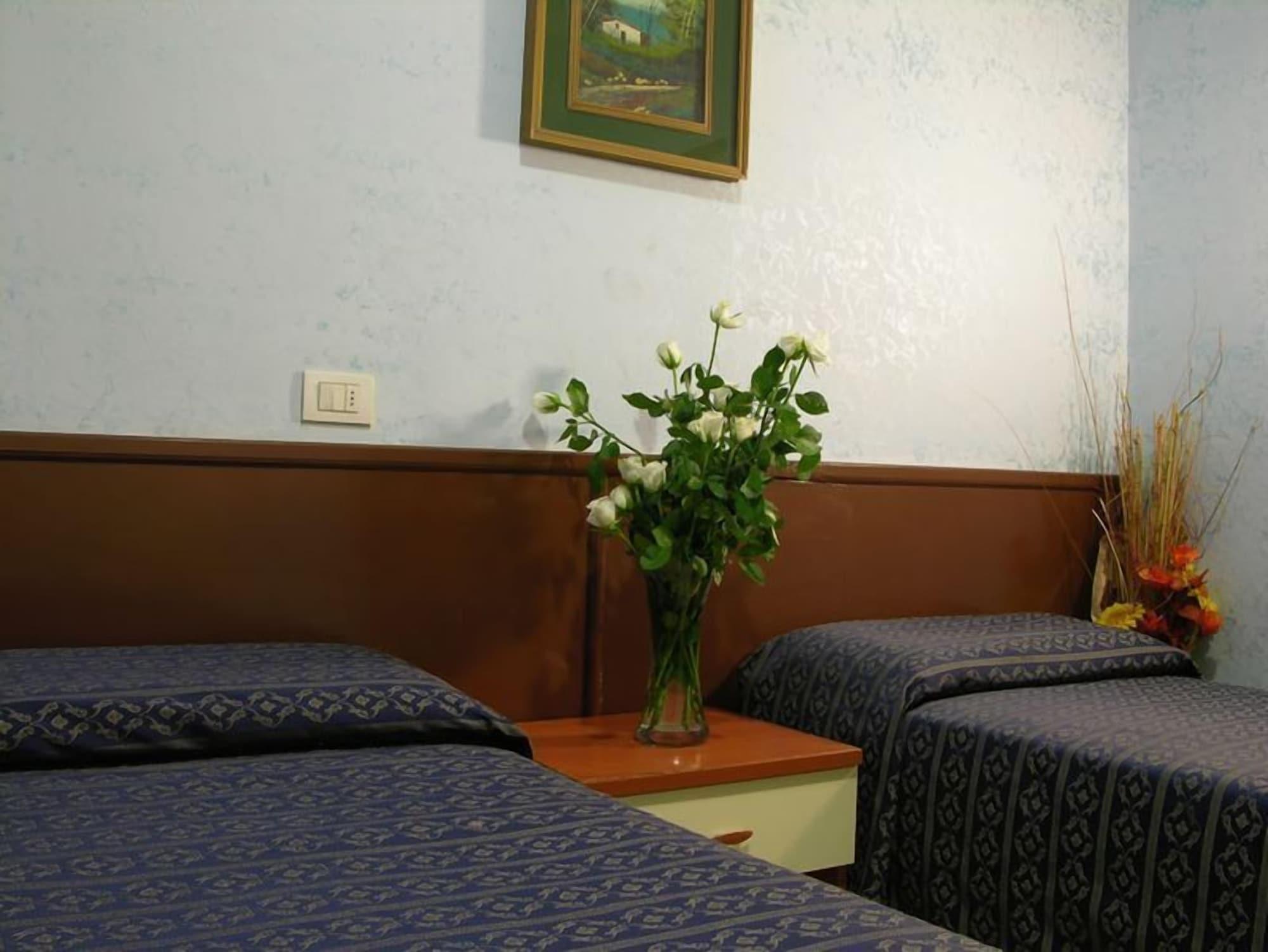 Hotel Alius 2*