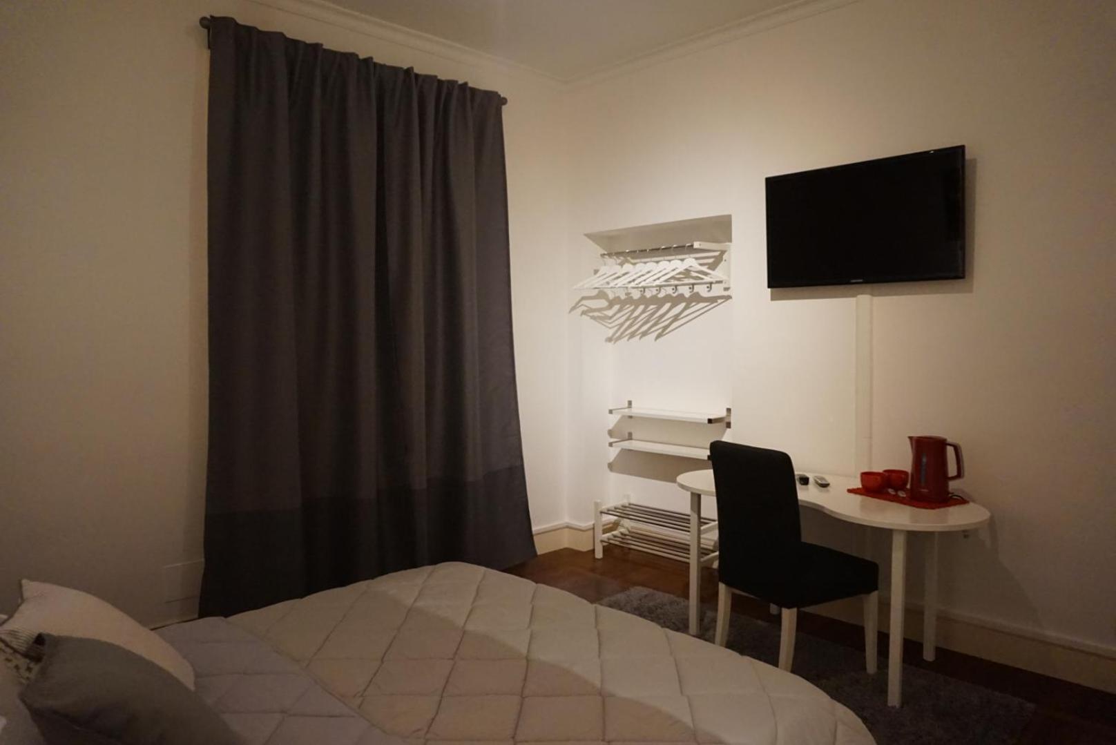 Alius Hotel 2*